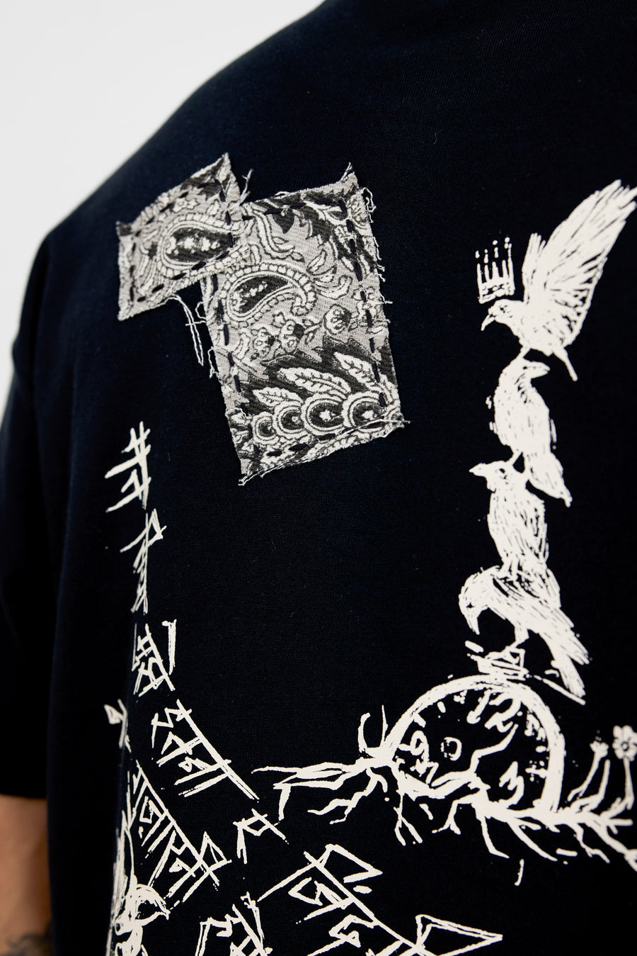 Intezaar' T-shirt