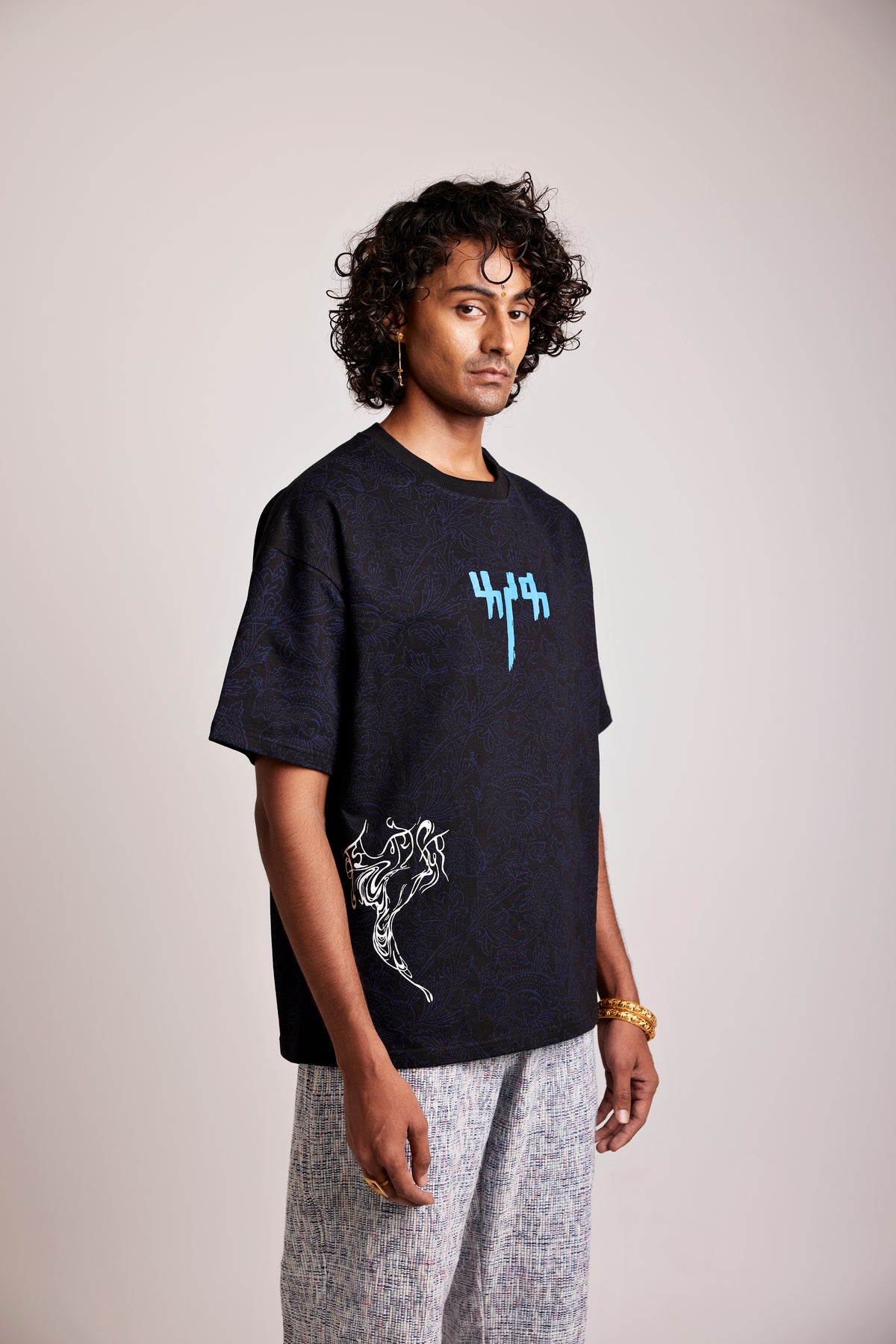 Raat Akeli Hai - Tshirt (Black)