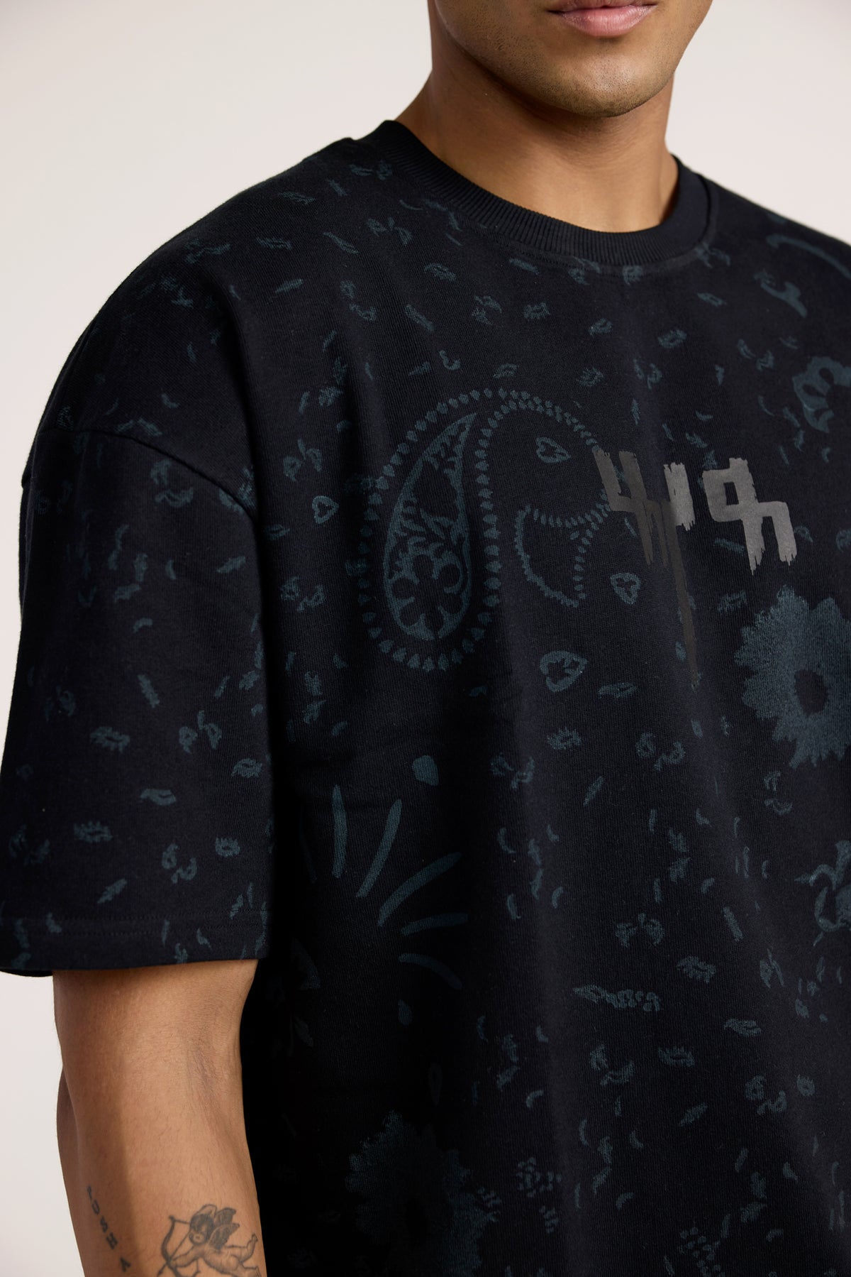 Basics Block-printed T-shirt